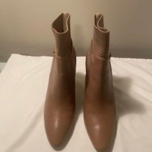 Cole Haan Camille Bootie , Stone Taupe  Leather  9B  Heel Size little over 3 in